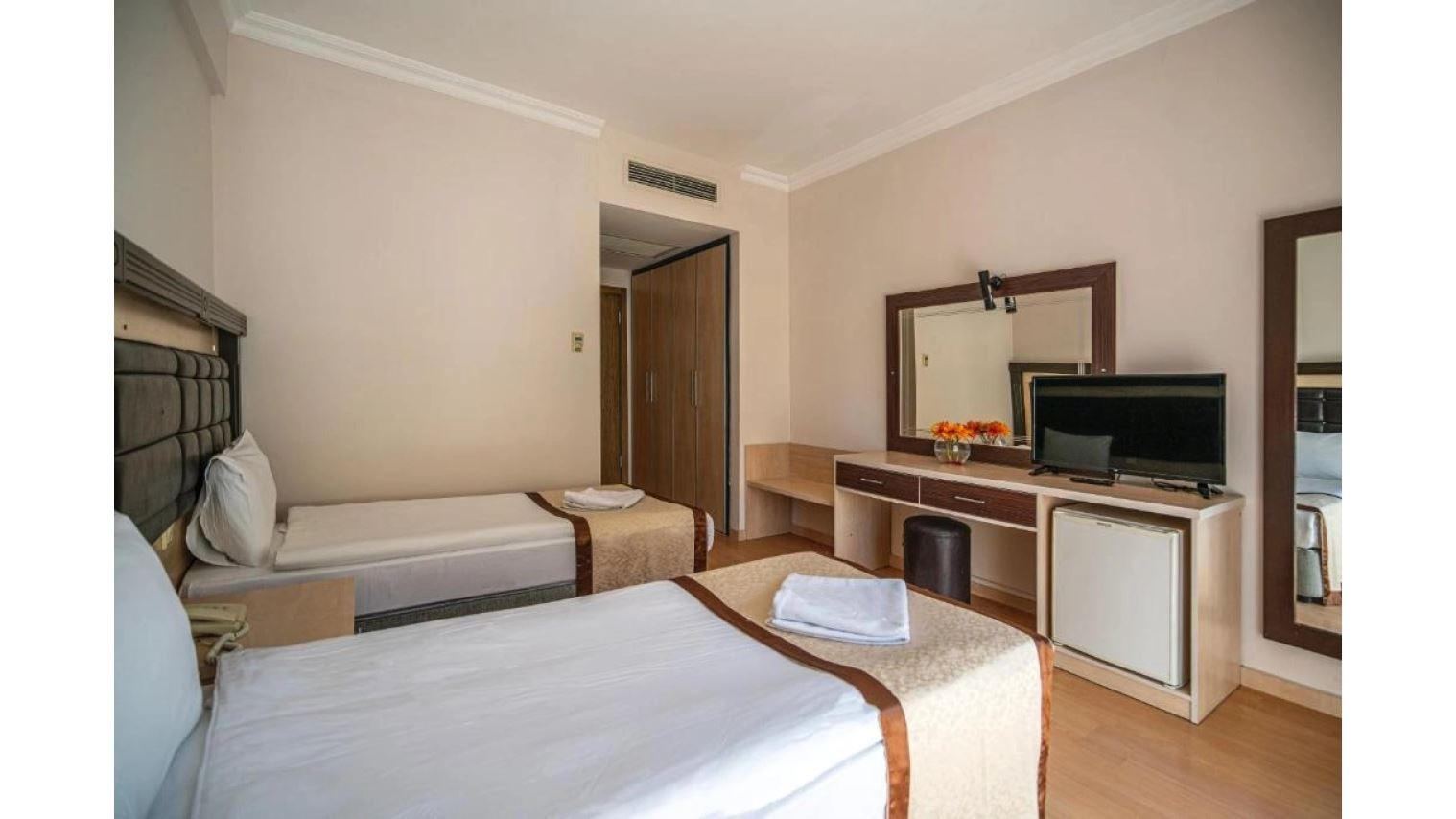 rooms-eco-room