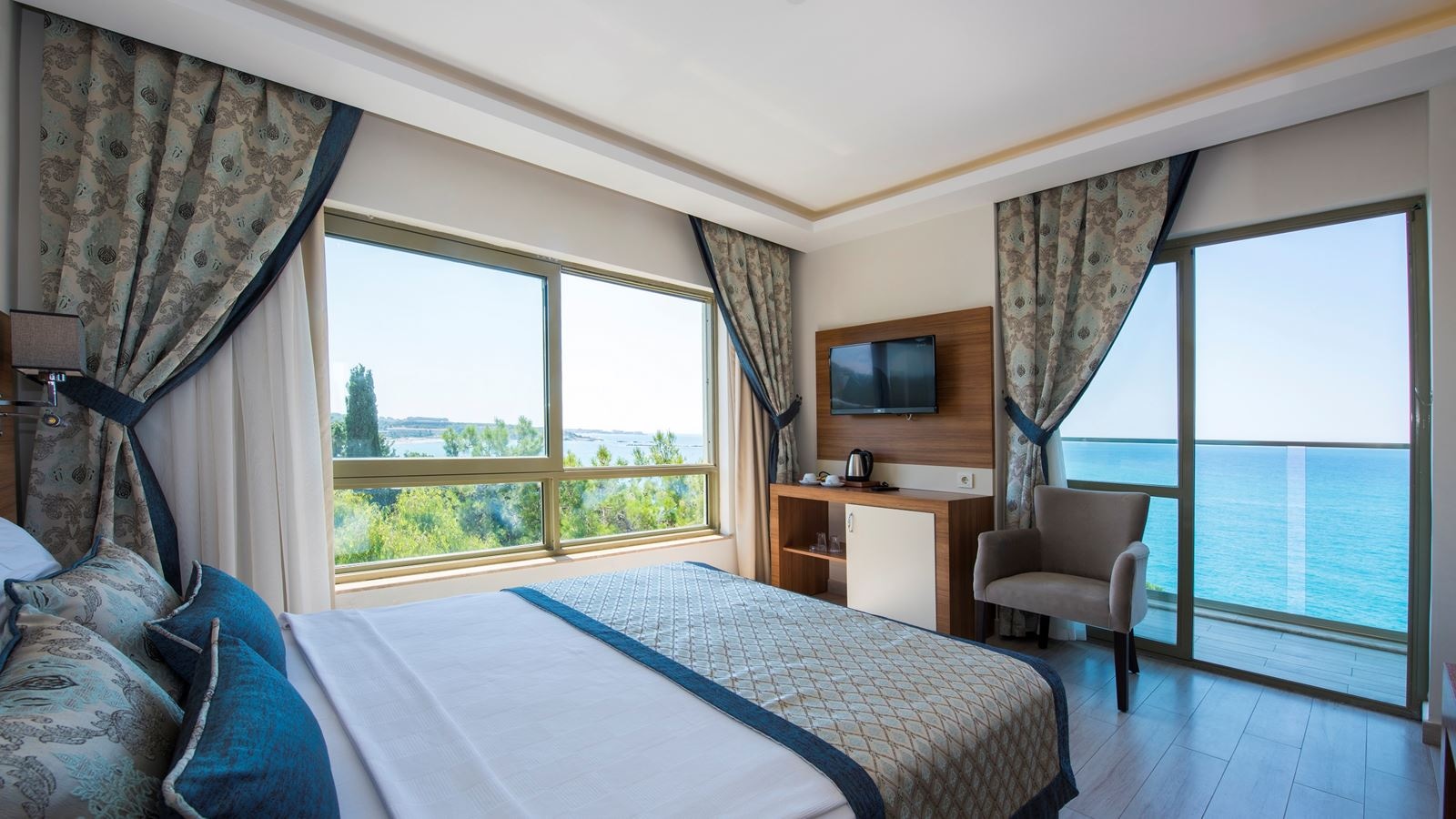 rooms-standard-room-sea-view