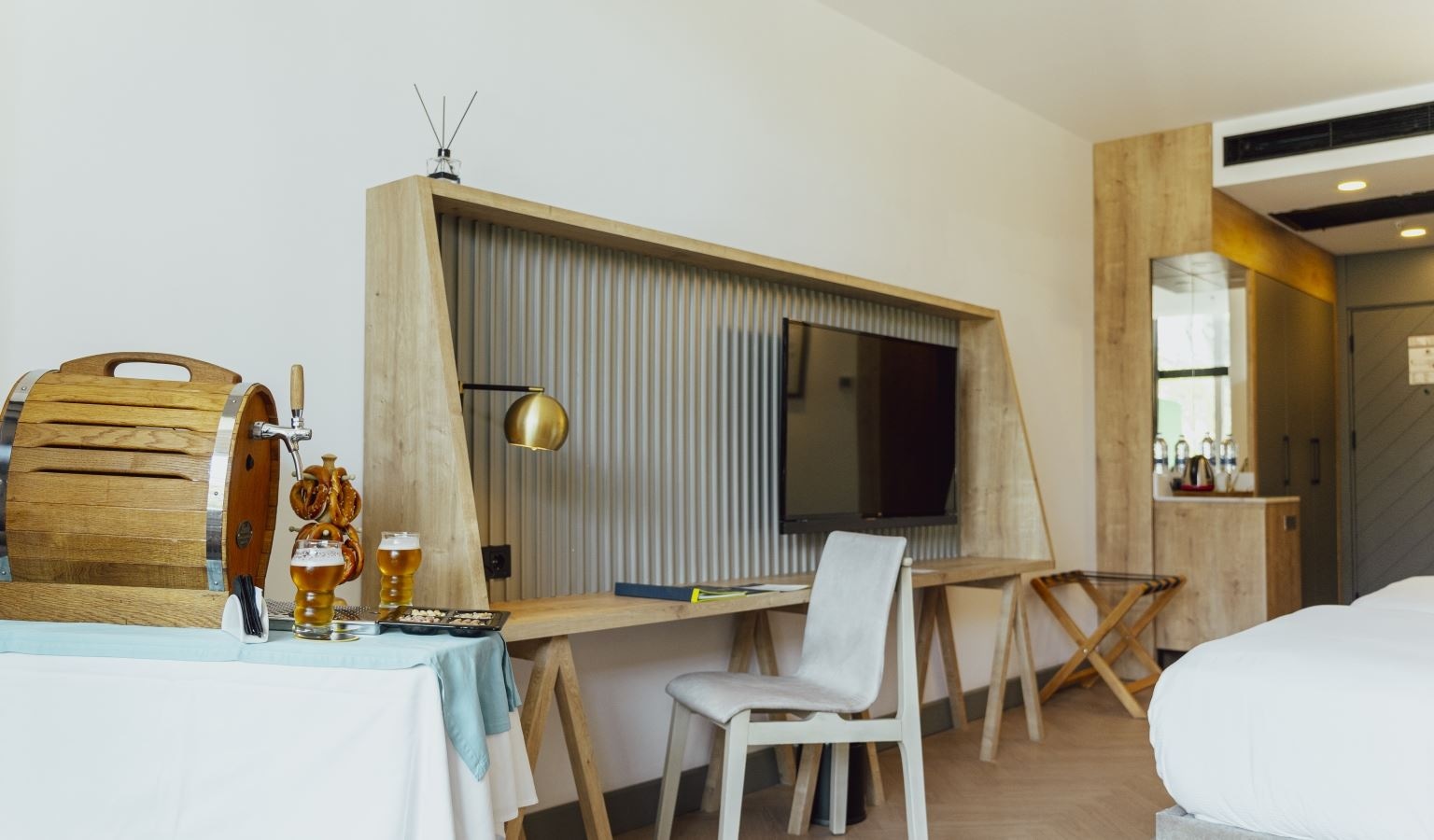 rooms-october-fest-room