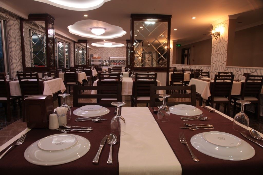 restaurants-main-restaurant