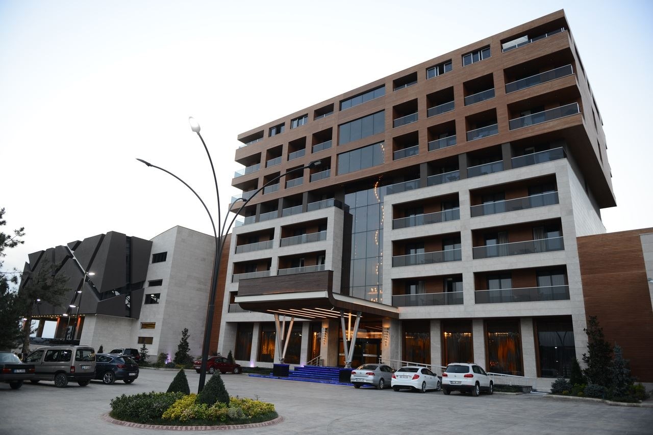 general-main-building