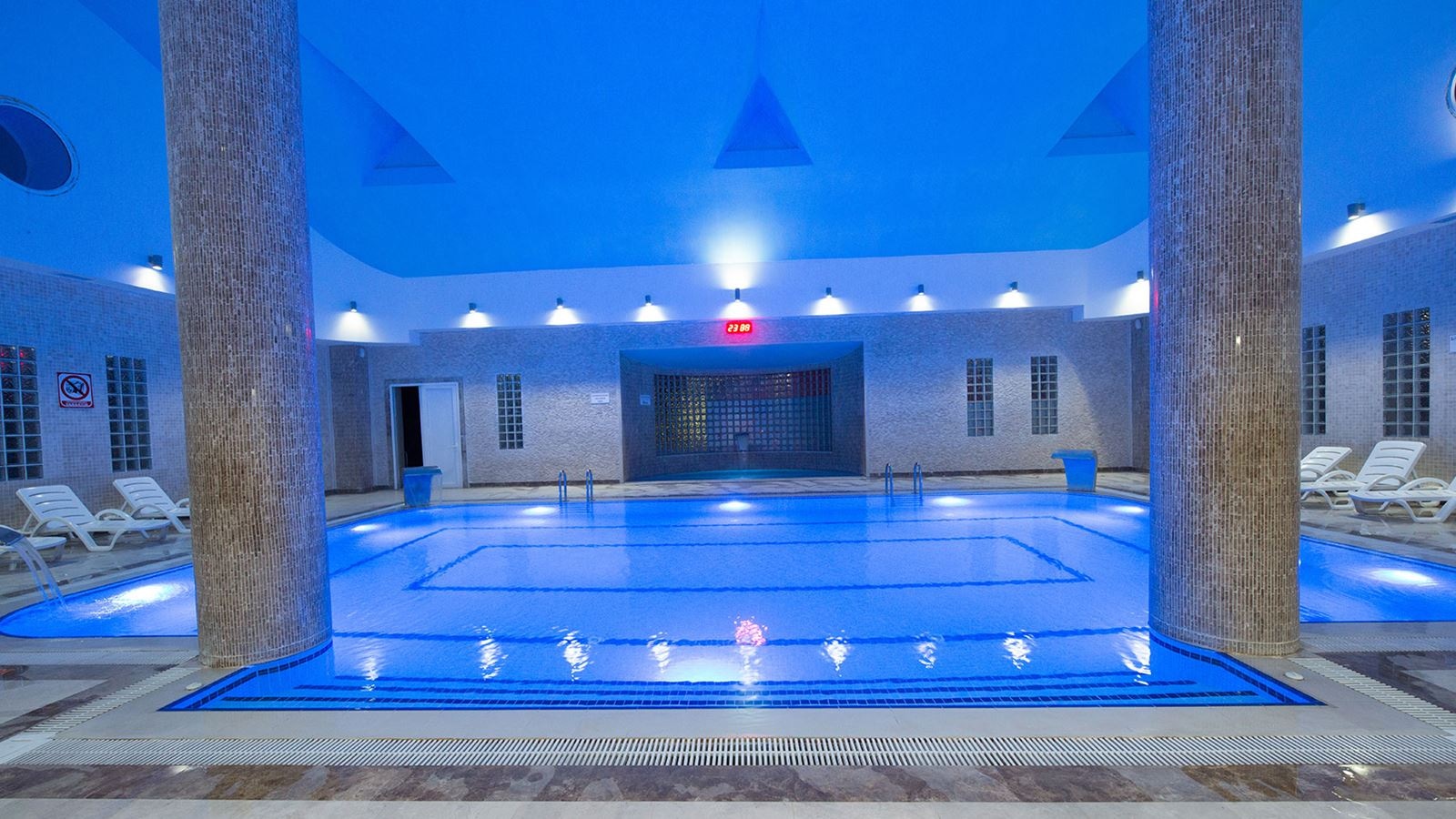 pools-indoor-pool