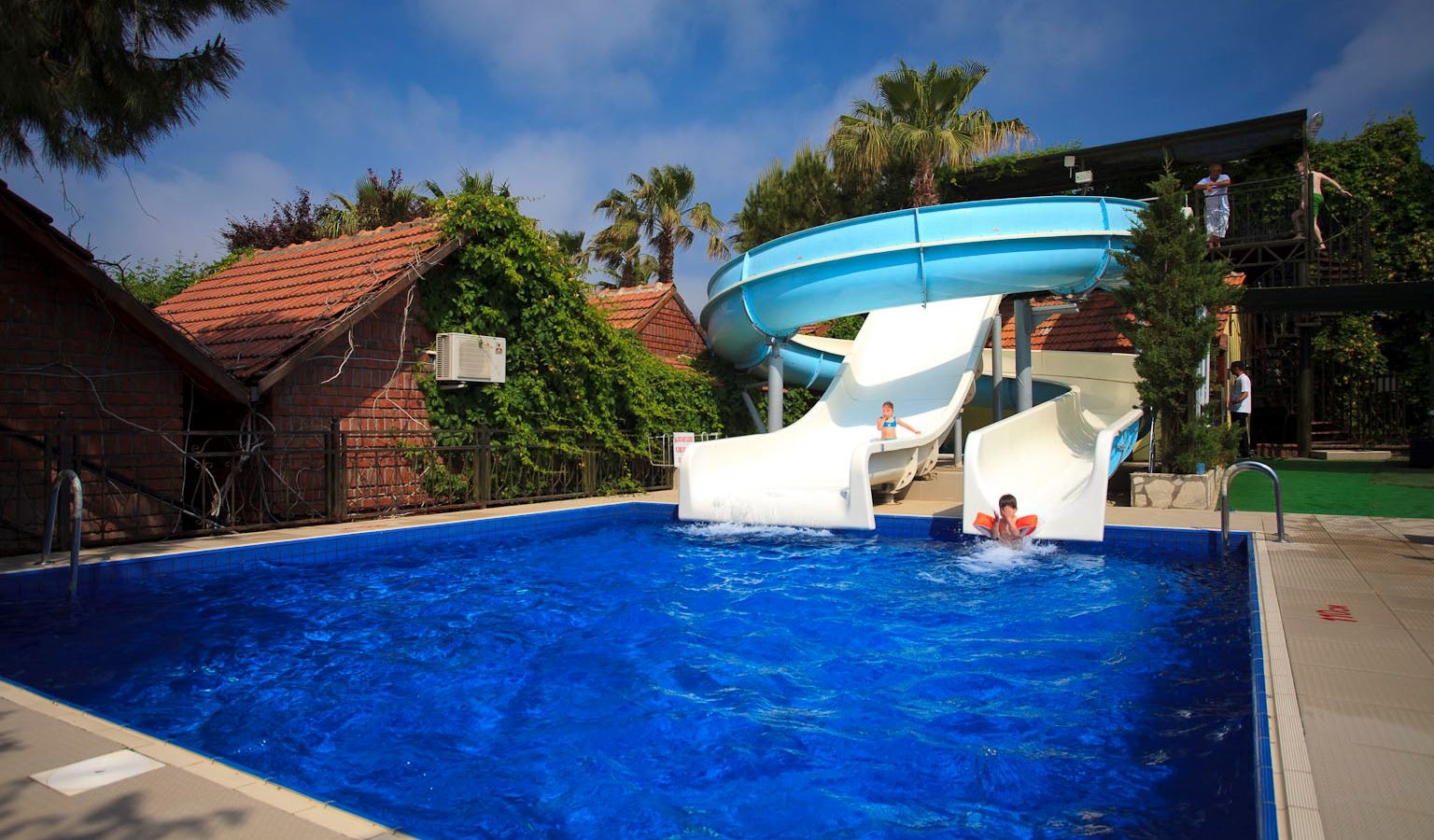 water-park-water-park