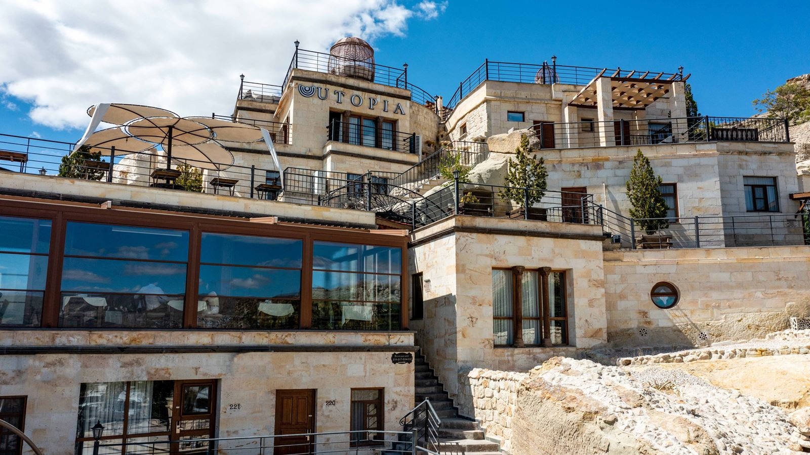 general-main-building