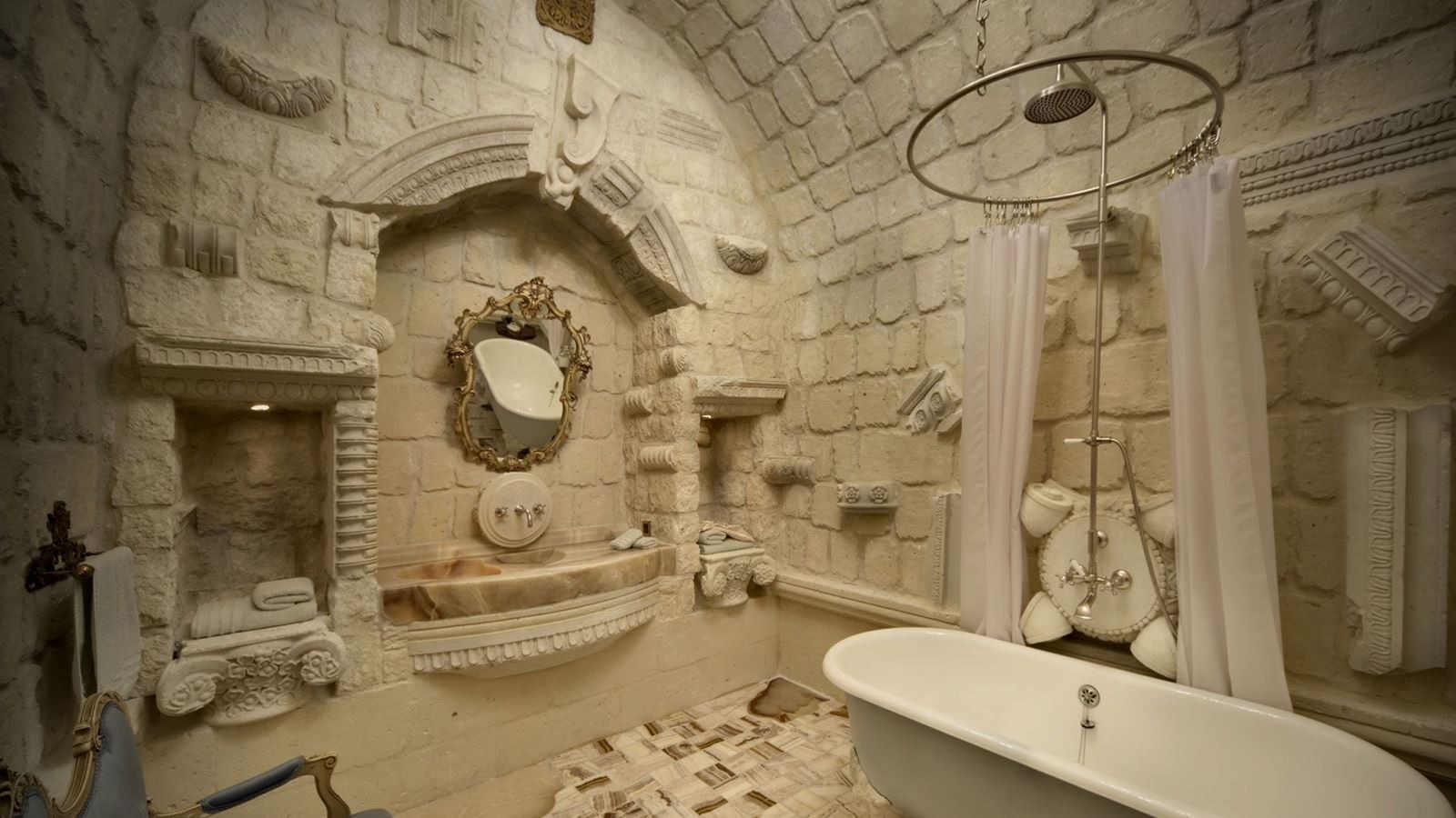 rooms-superior-deluxe-rooms