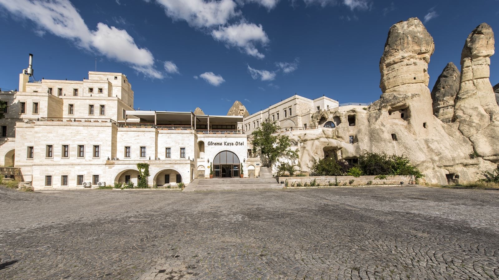 general-main-building