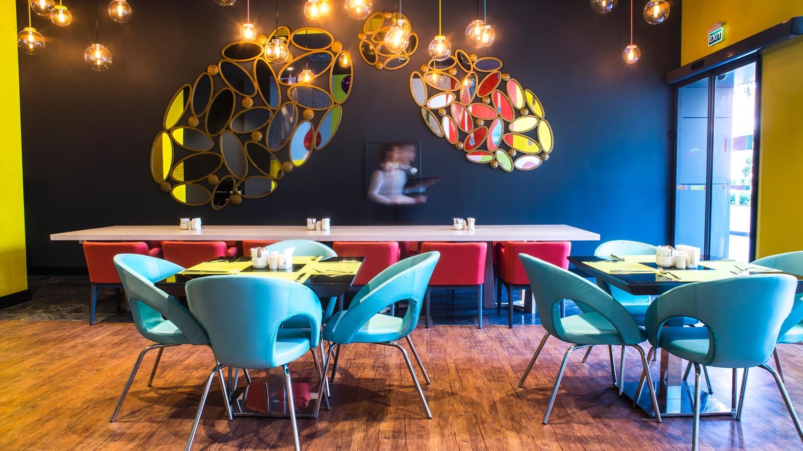 restaurants-restaurants