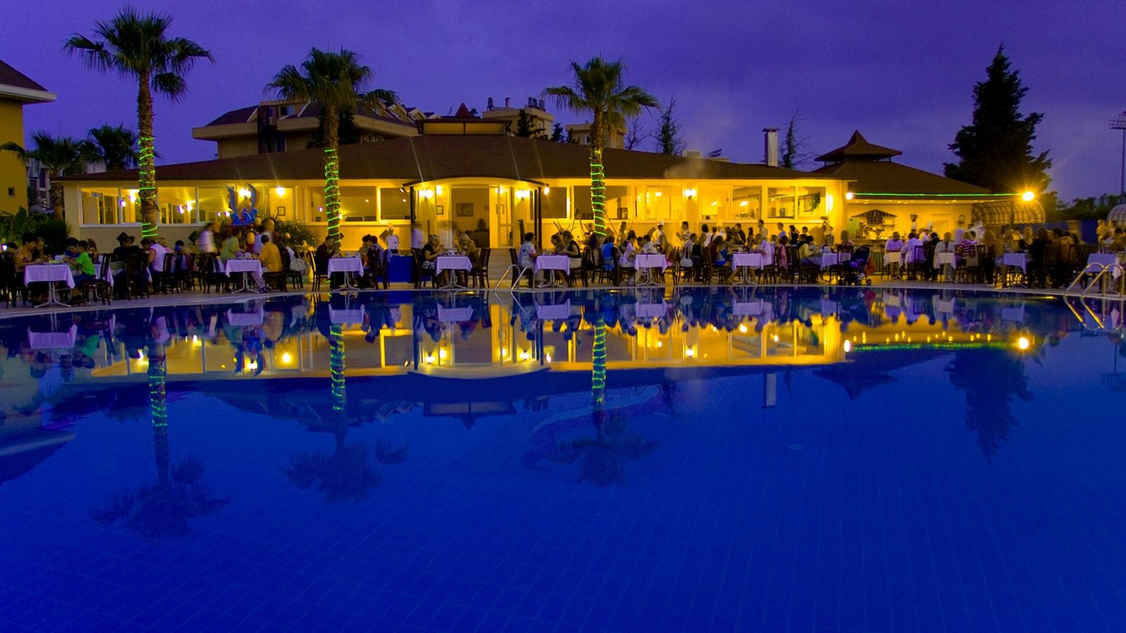 restaurants-main-restaurant