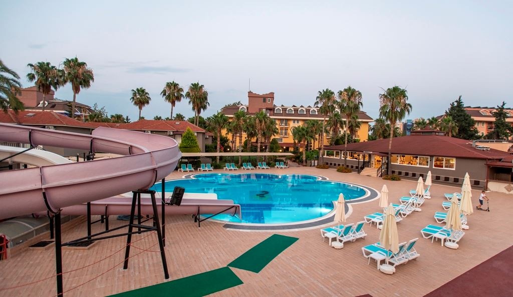 water-park-water-park