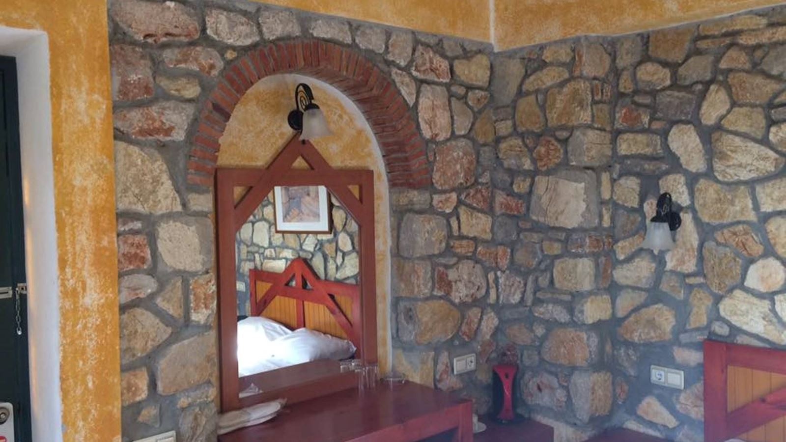 rooms-family-room-sea-view