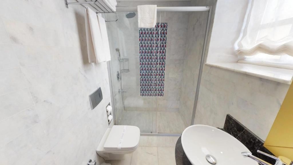 rooms-family-room