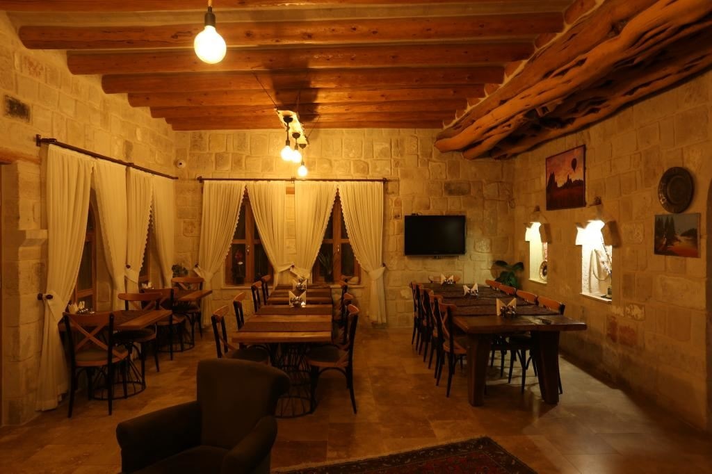 restaurants-restaurant