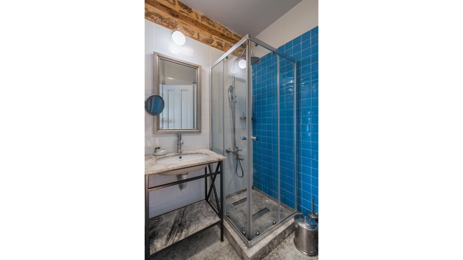 rooms-standard-room-without-balcony