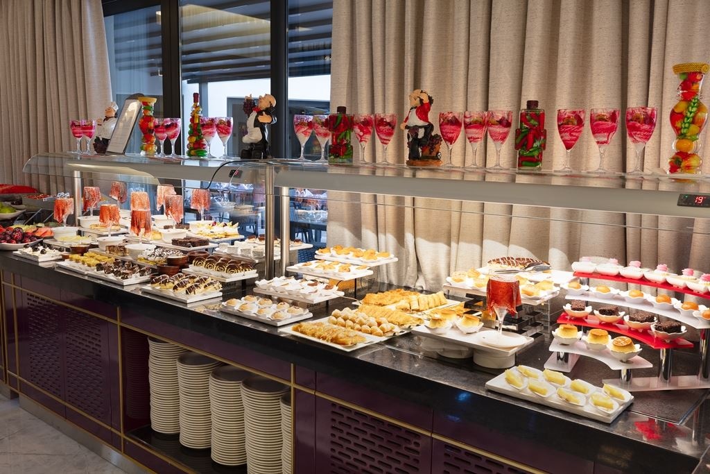 restaurants-main-restaurant