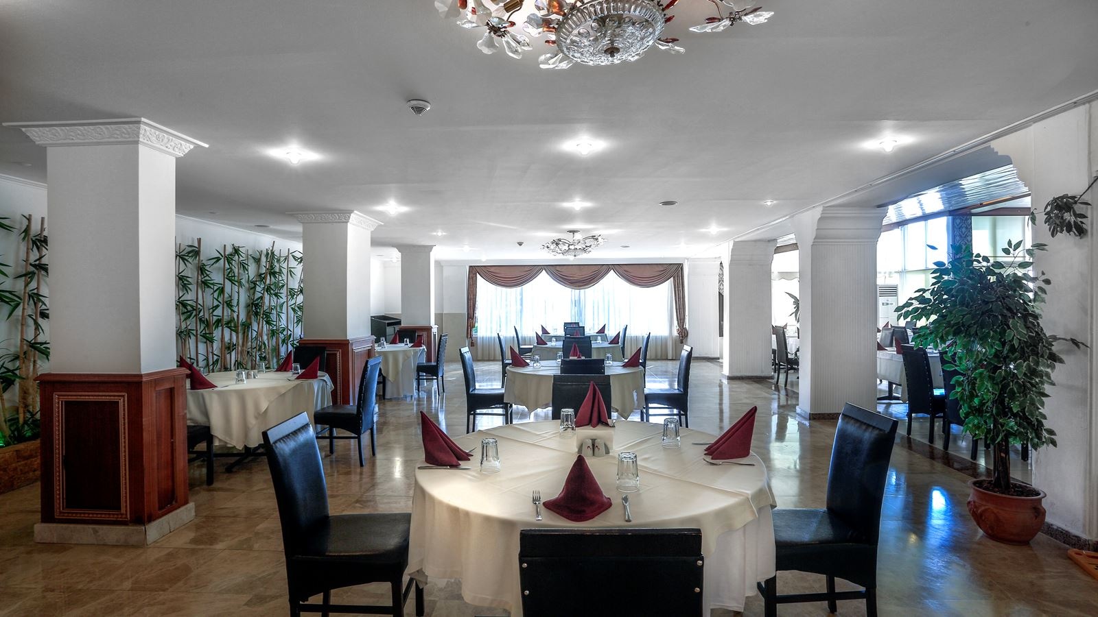 restaurants-ana-restaurant