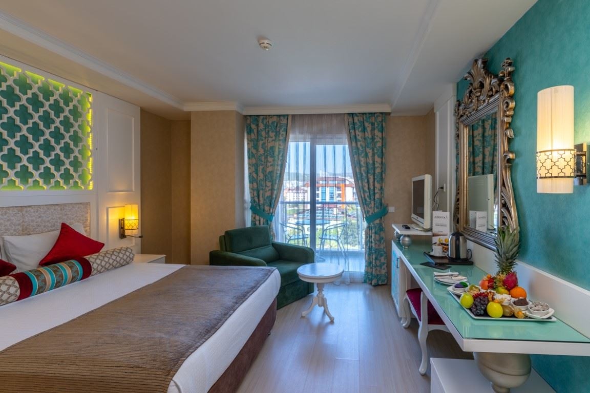 rooms-standart-double-kara-manzarali