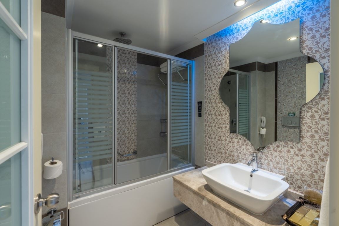 rooms-standart-double-kara-manzarali