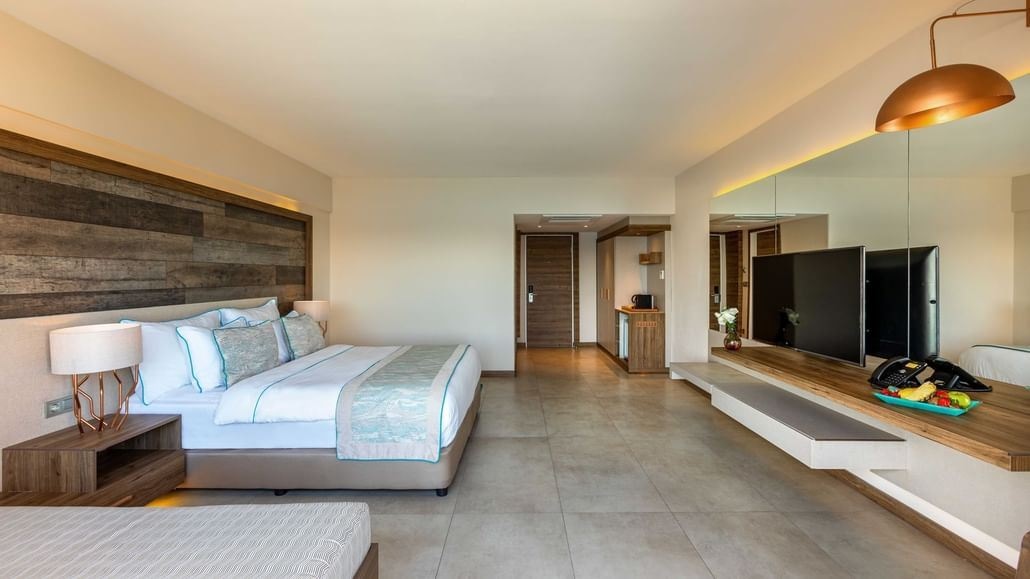 rooms-deluxe-seaview-room