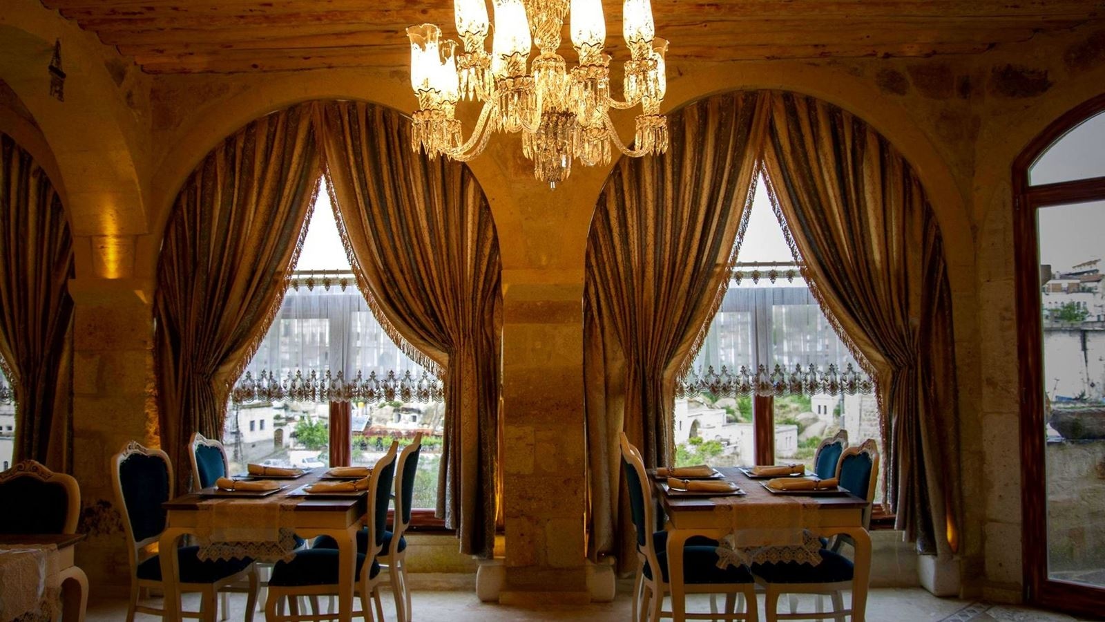 restaurants-ana-restoran