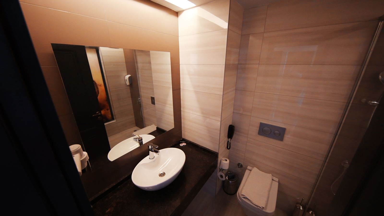 rooms-standard-room-side-sea-view