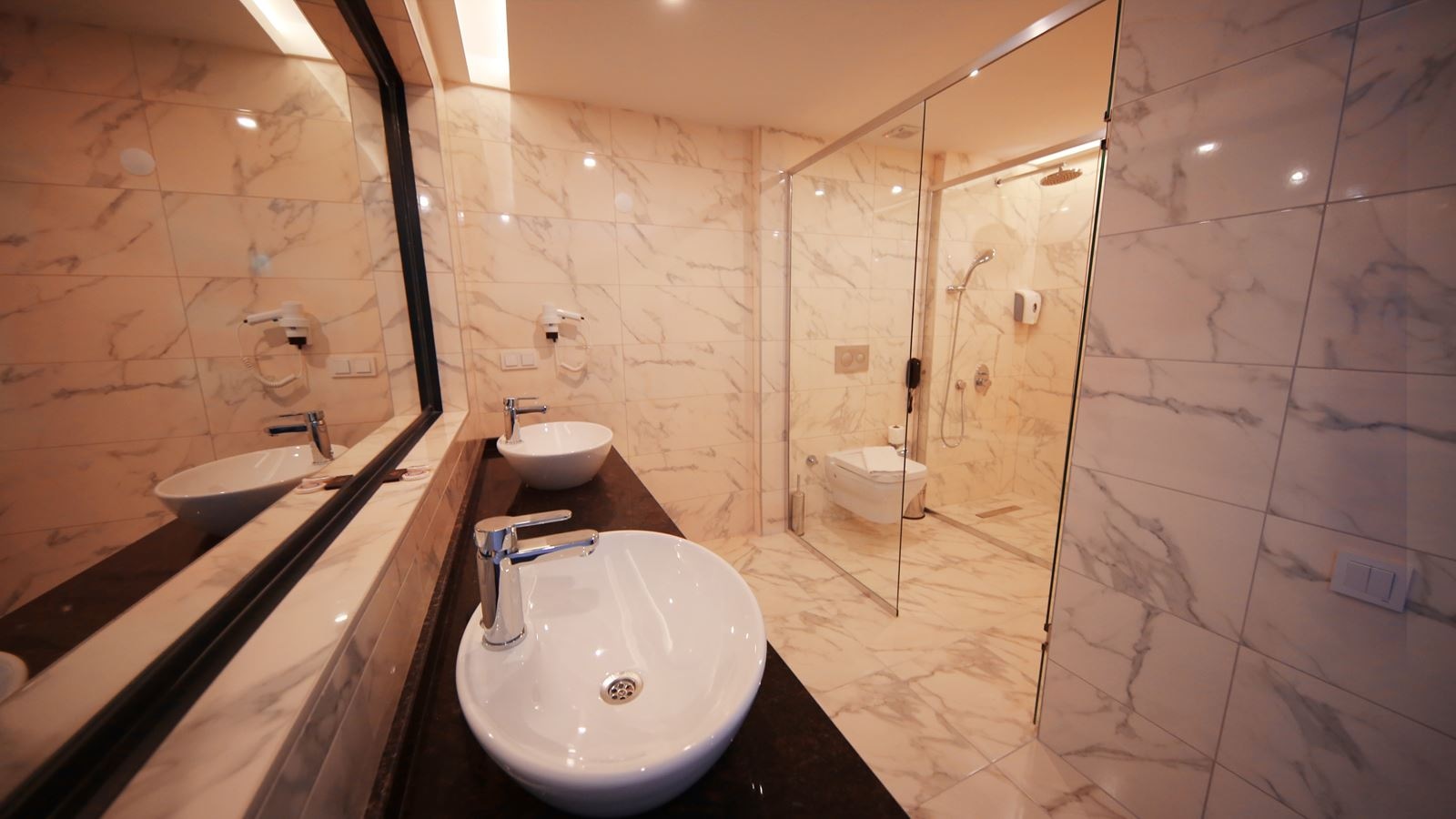 rooms-standard-room-side-sea-view