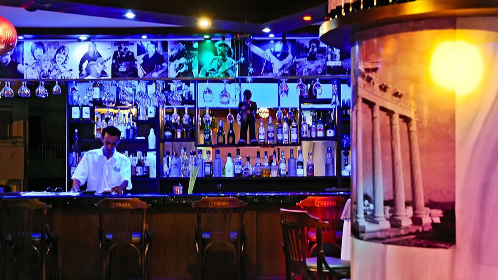 bars-restaurant-bar