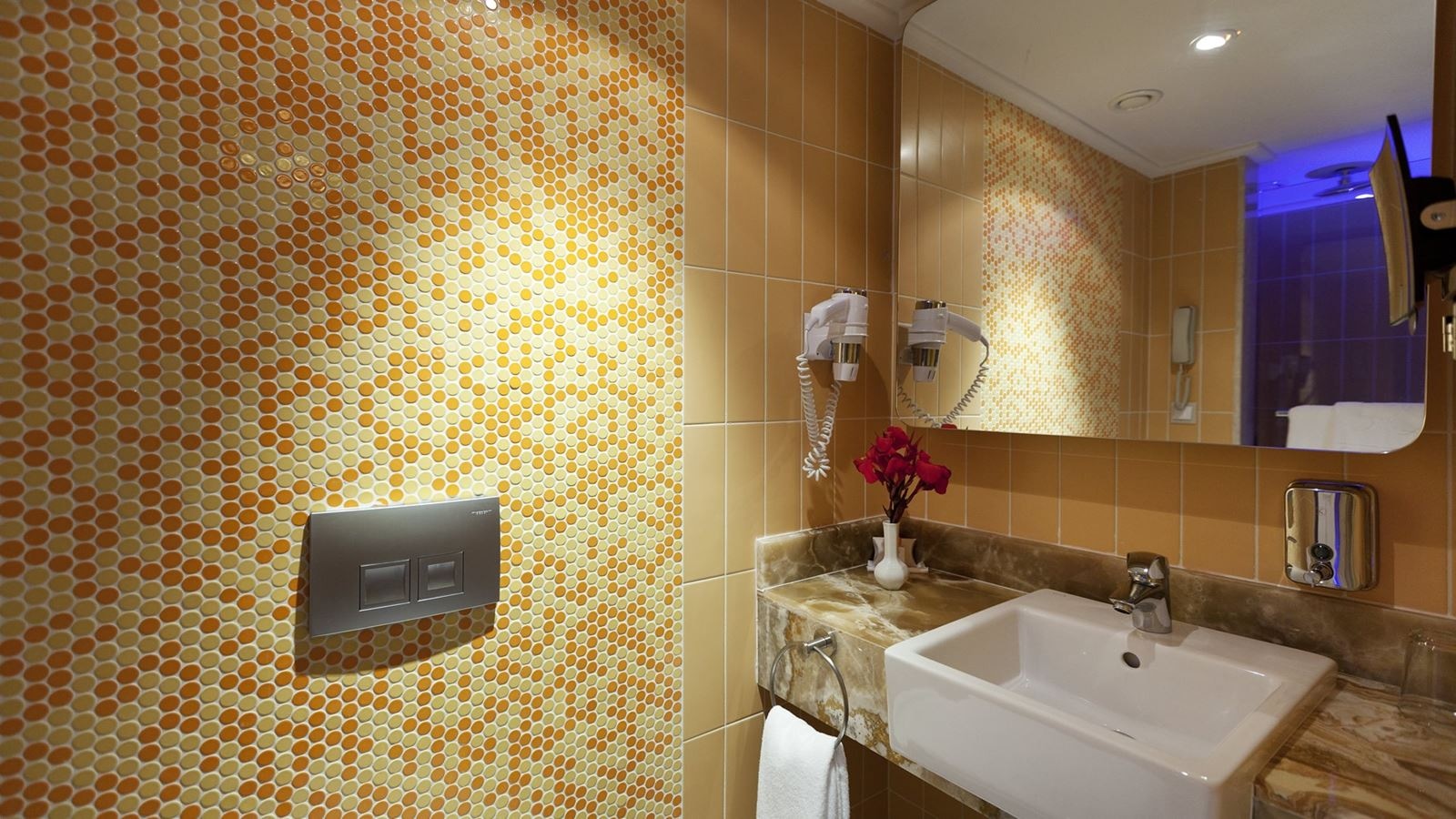 rooms-junior-family-room