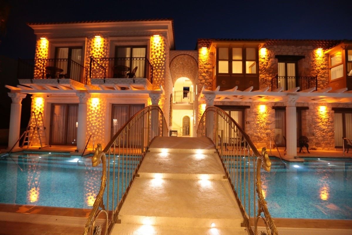 general-main-building