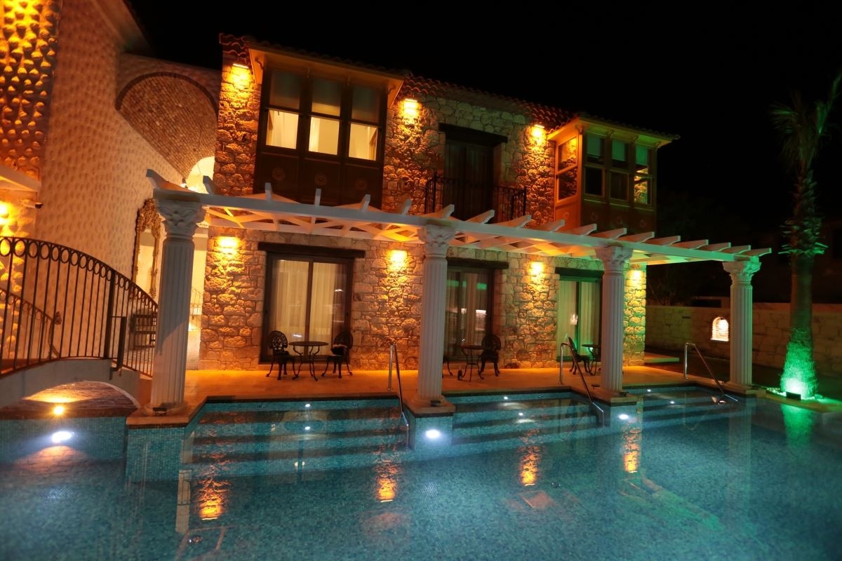 general-main-building