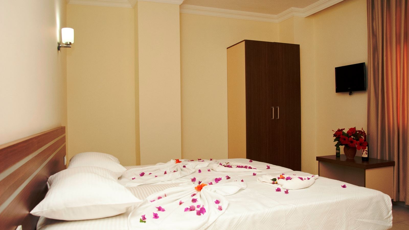 rooms-standart-room-with-balcony