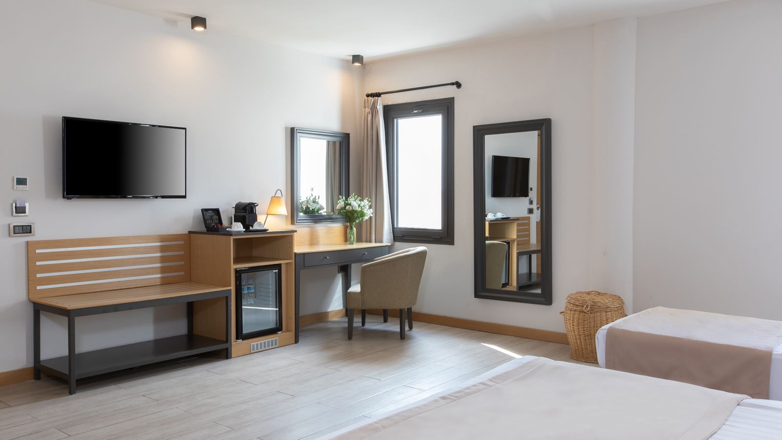 rooms-standard-room-garden-view-without-balcony