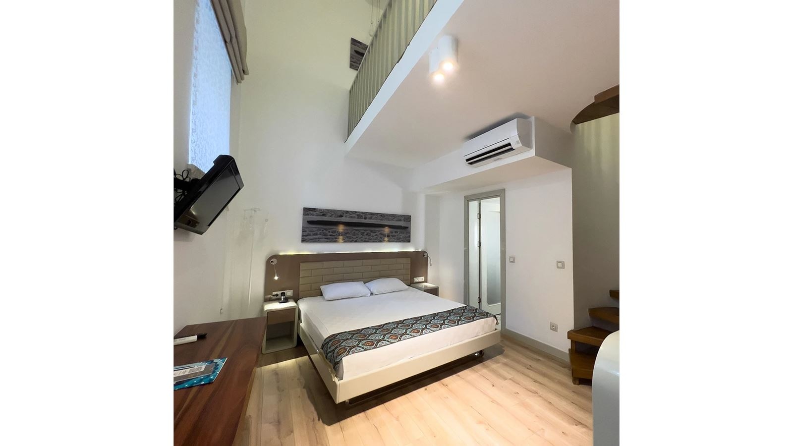 rooms-family-room