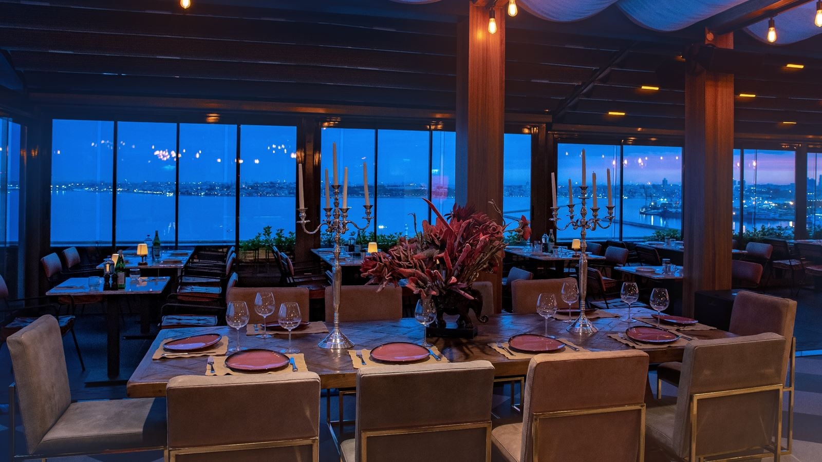 restaurants-restaurants