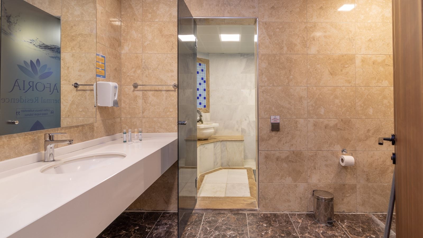 rooms-studio-corner-oda