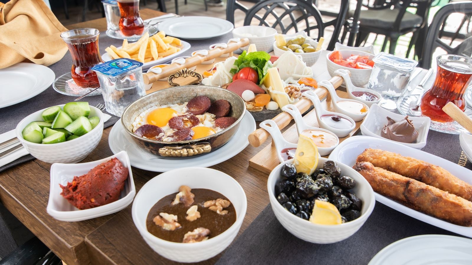 restaurants-main-restourant