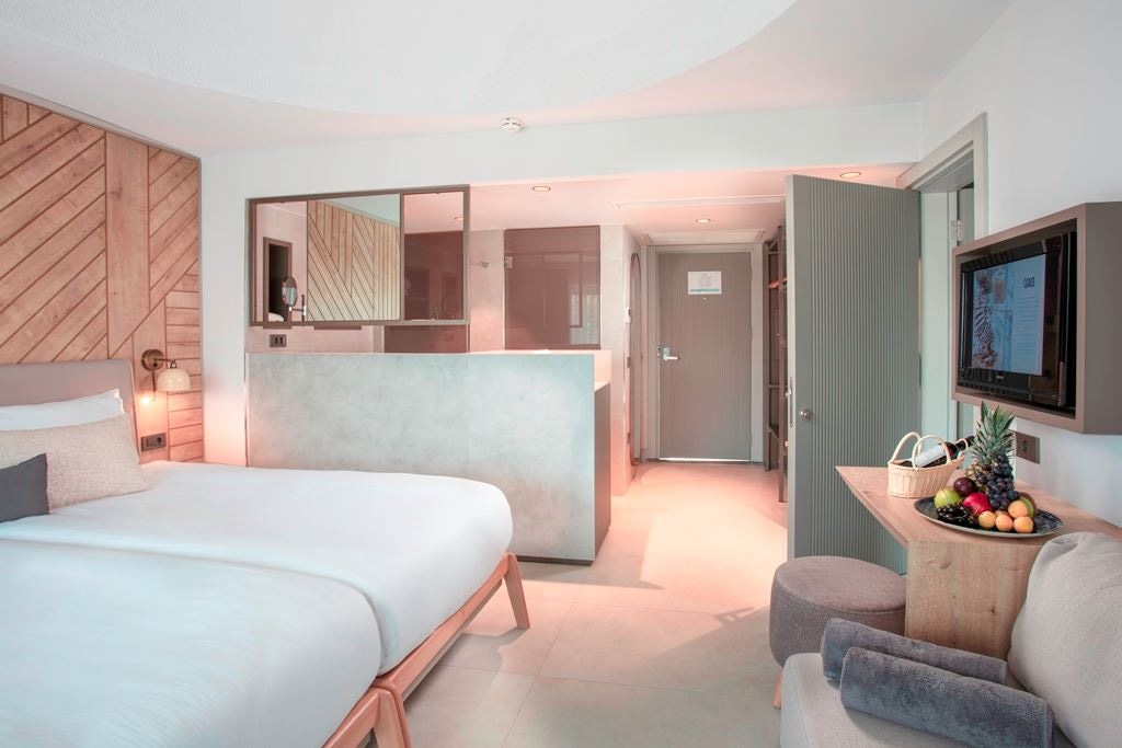 rooms-family-connection-sea-view