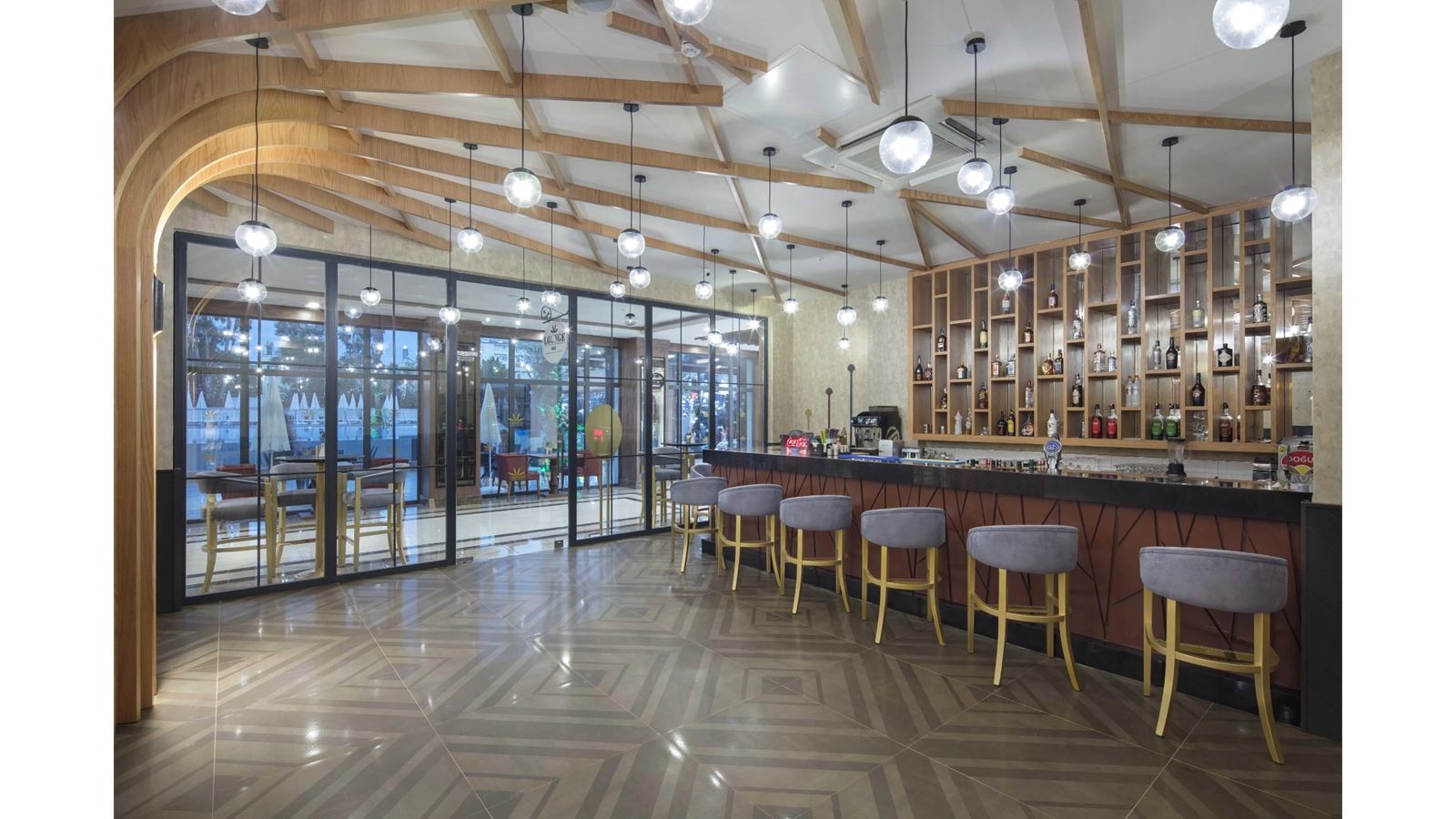 restaurants-lounge-bar