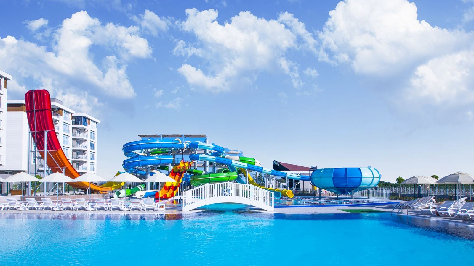 water-park-outdoor-pool