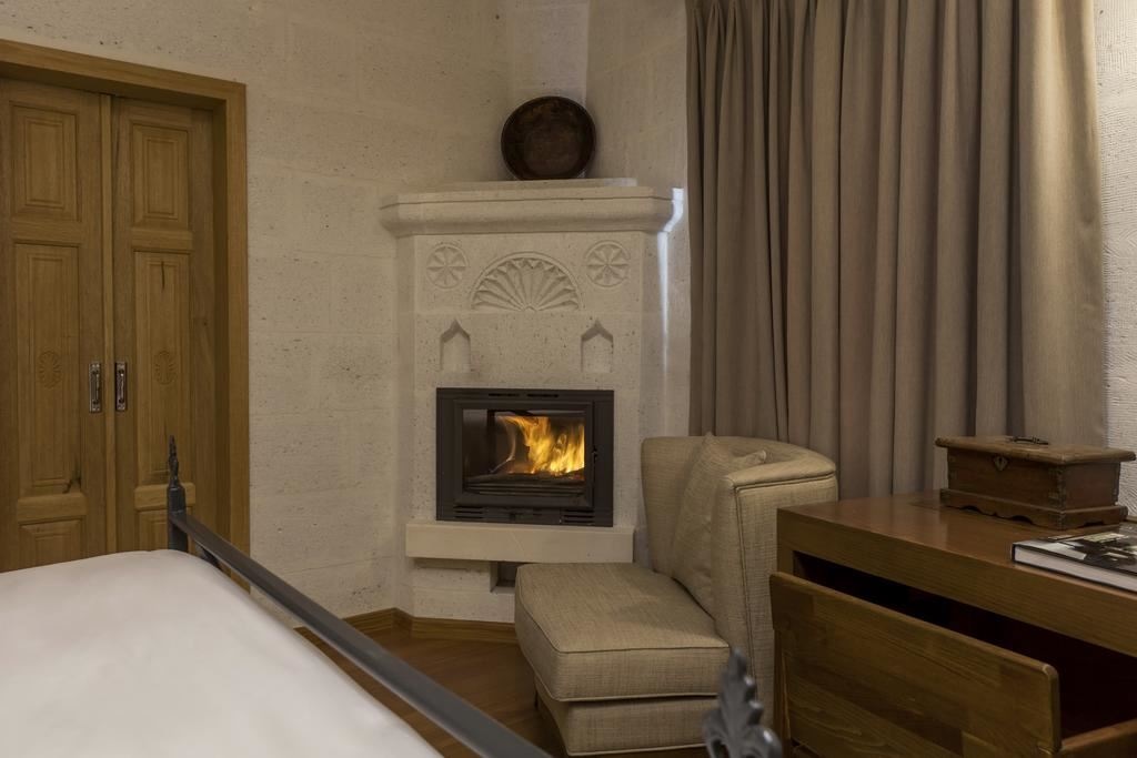 rooms-chapelle-king-room