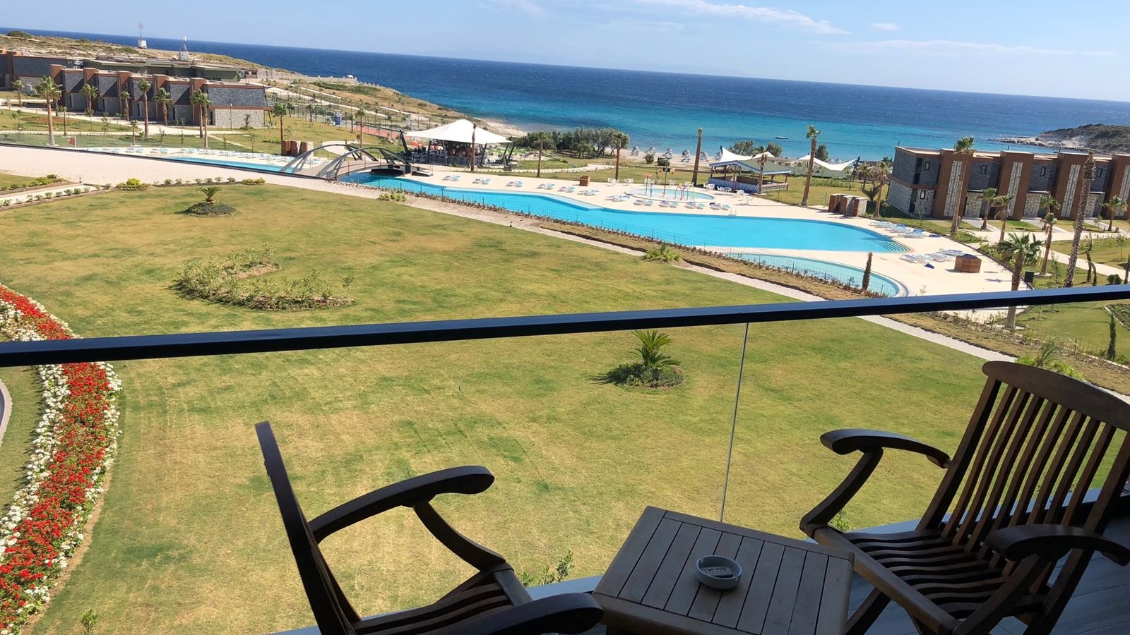 rooms-standard-room-with-balcony