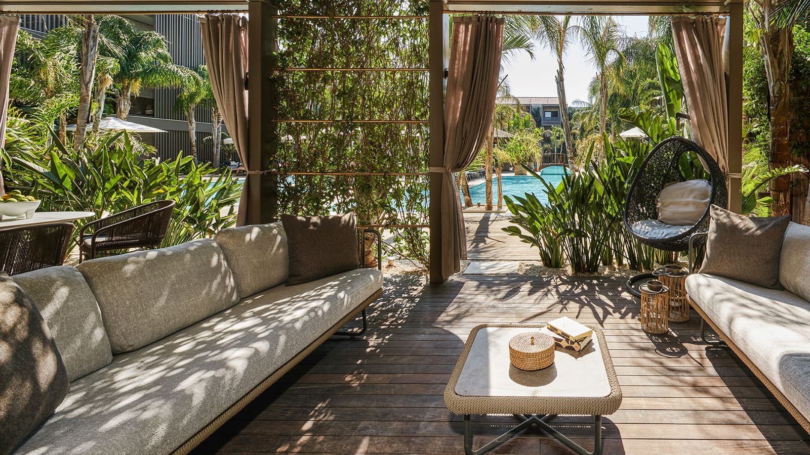 rooms-the-garden-2-bedroom-suite-garden-terrace