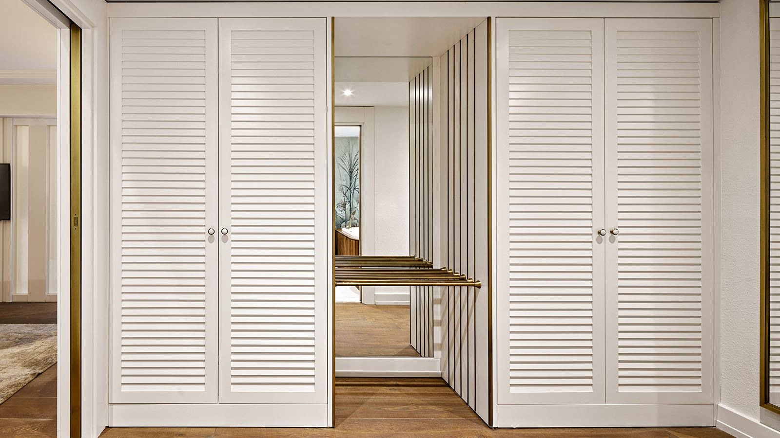 rooms-the-terrace-2-bedroom-suite-pool-view