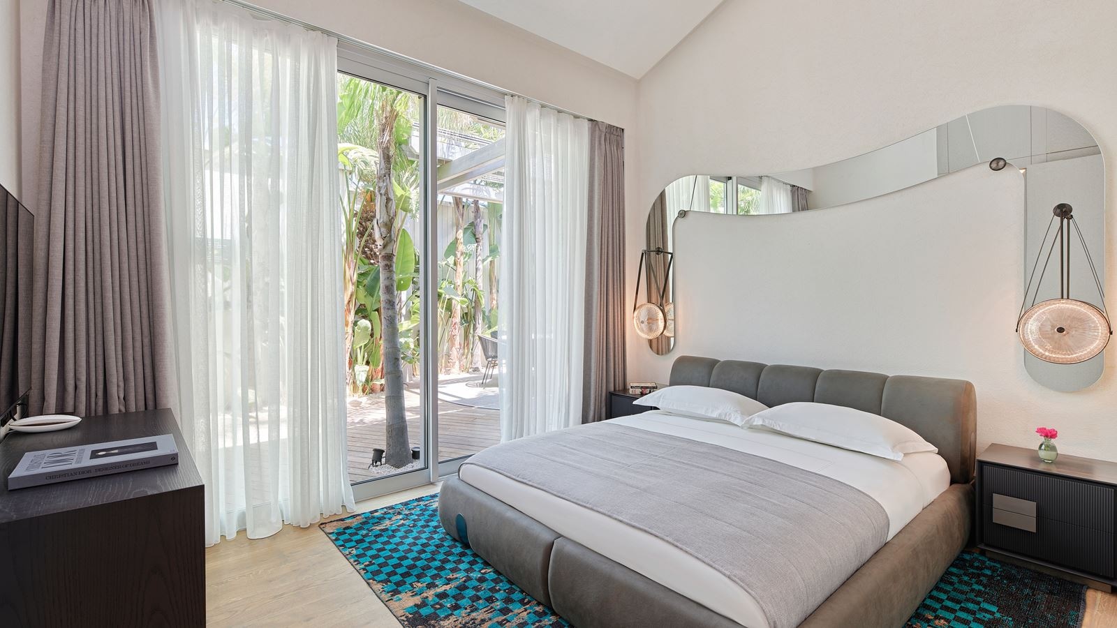 rooms-the-beach-villa