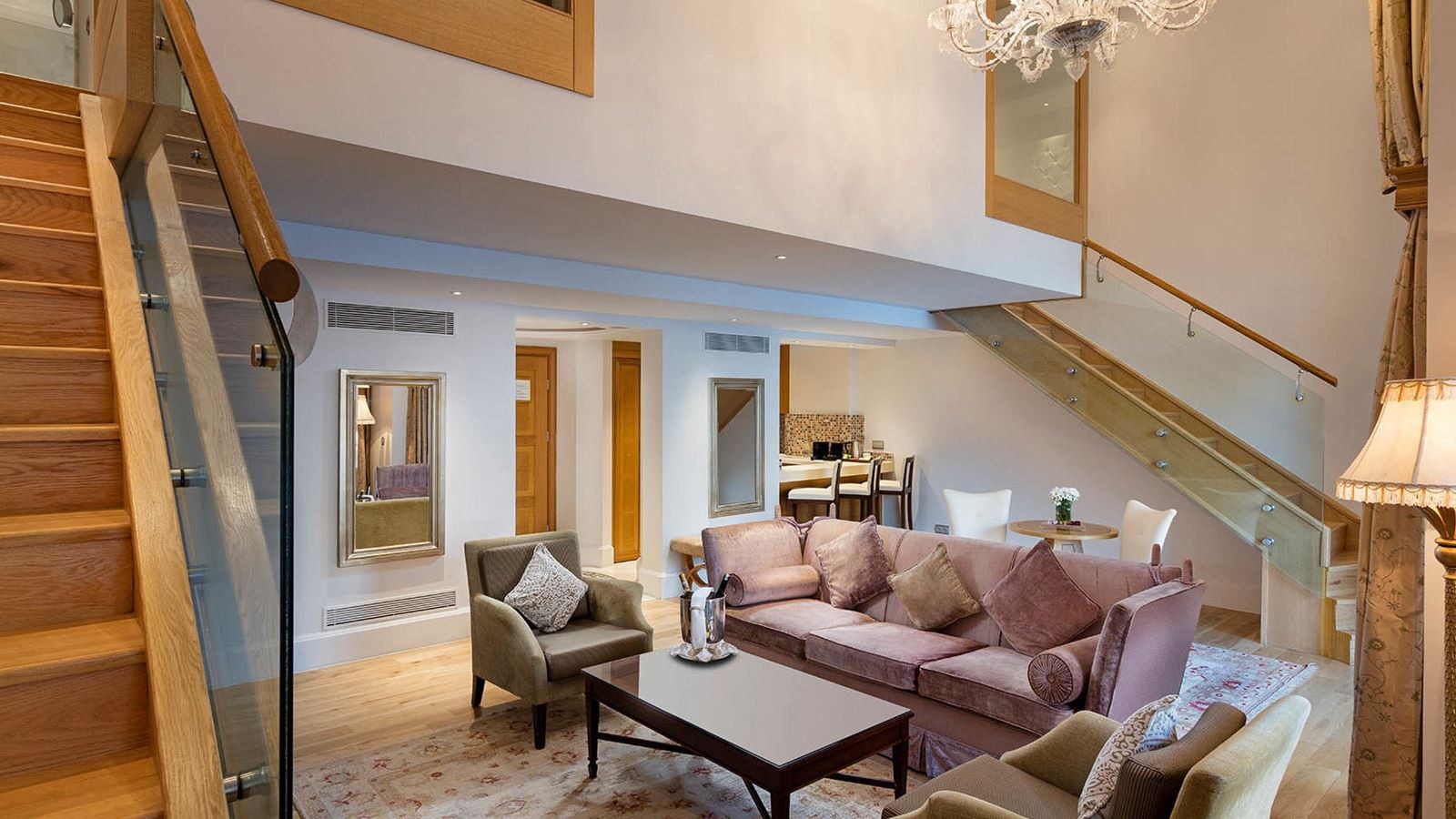 rooms-premium-pool-duplex-suite-with-swim-up