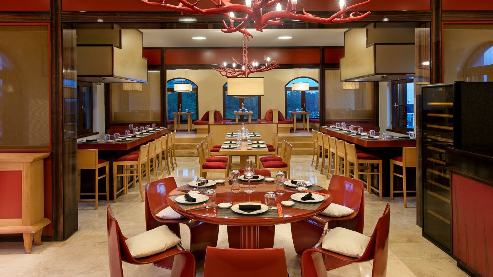 restaurants-sakura-asian-cuisine--teppanyaki