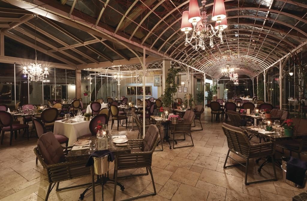 restaurants-main-restourant