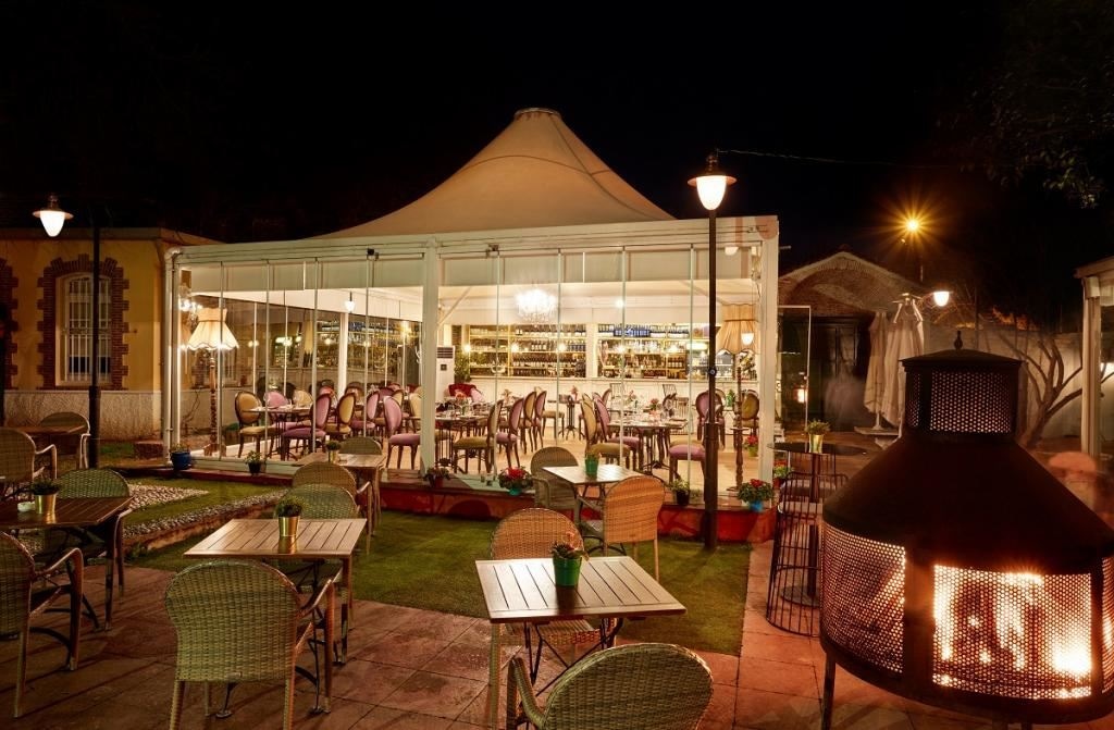 restaurants-main-restourant