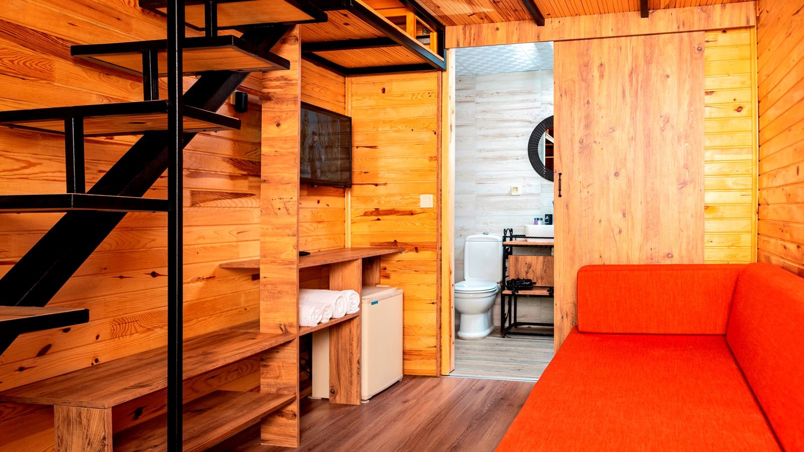 rooms-deluxe-bungalow