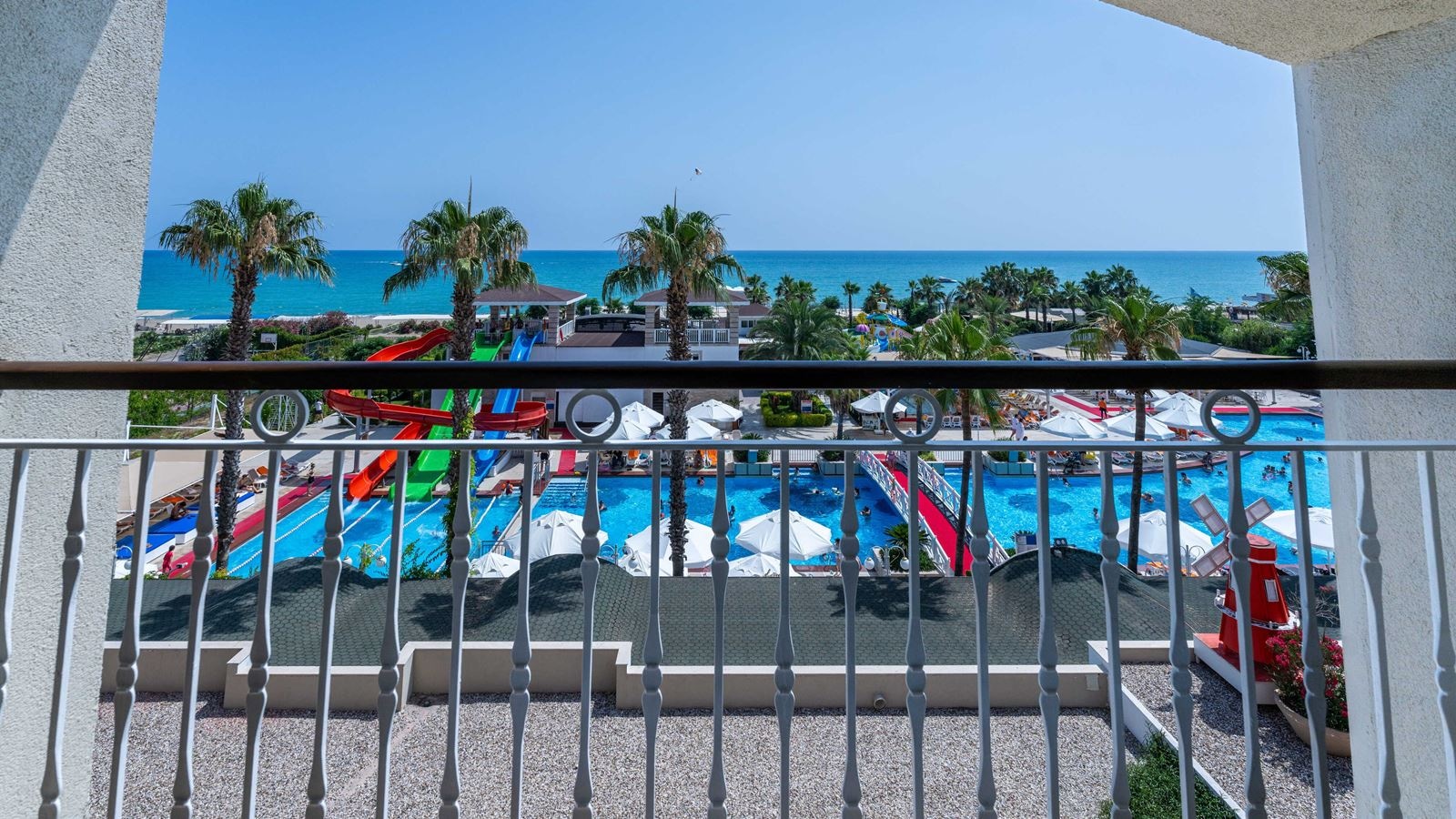 rooms-standard-side-sea-view