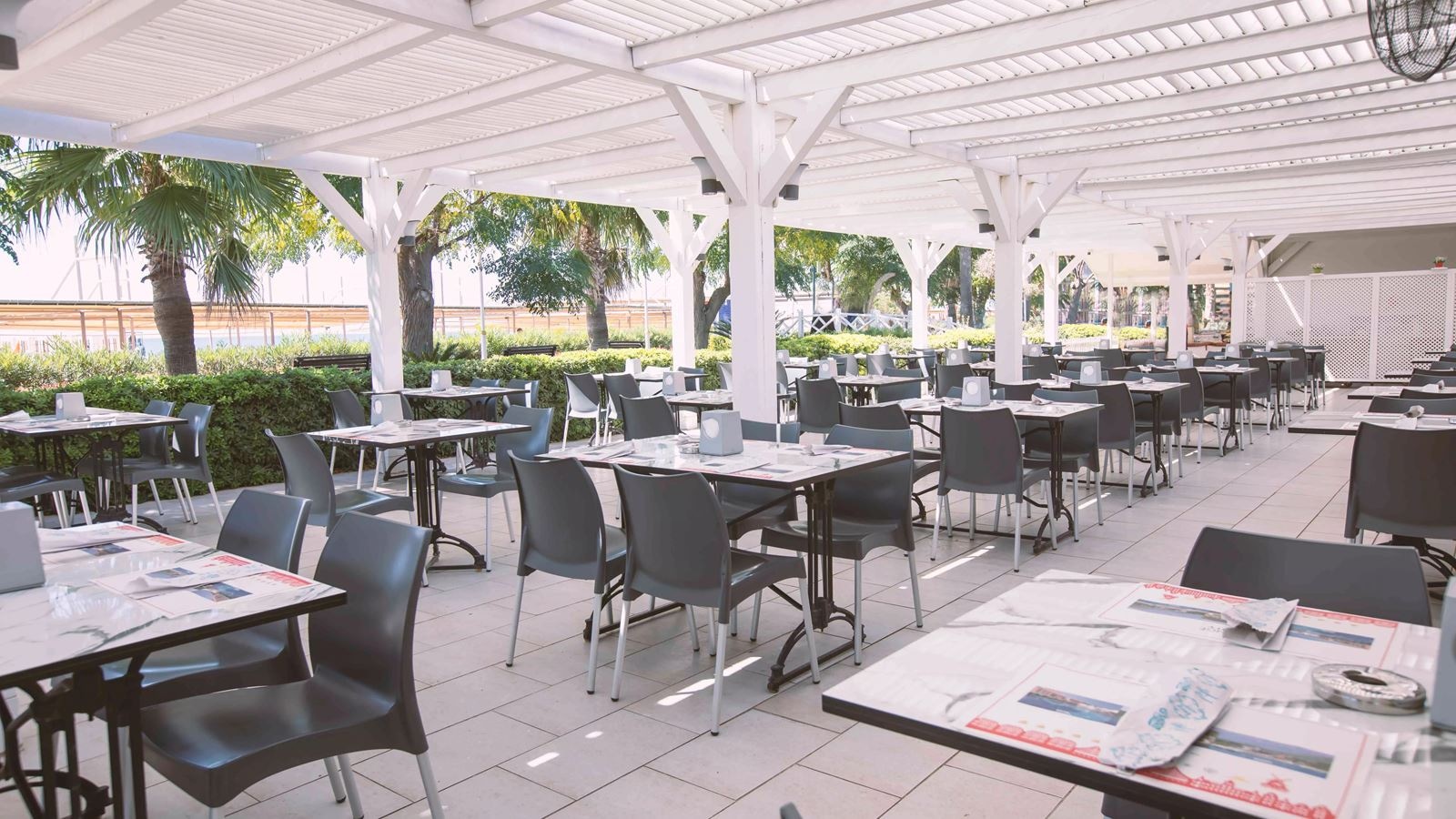 bars-sunrise-snack-bar